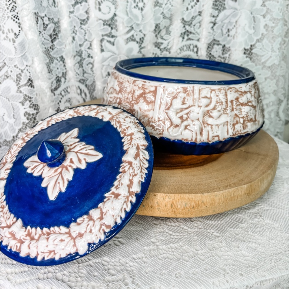 Vintage Italian Style Lidded Urn / Bowl